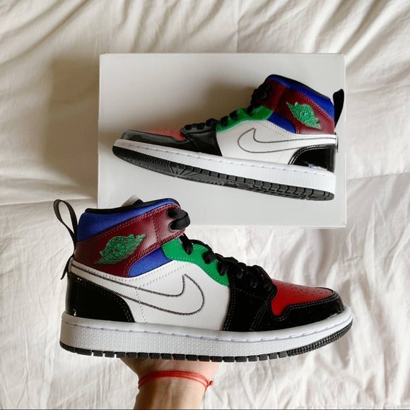 Nike Jordan 1 Mid SE 6 W